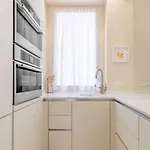 Luxury Velasca شقة *