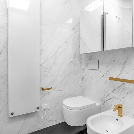 Luxury Velasca *